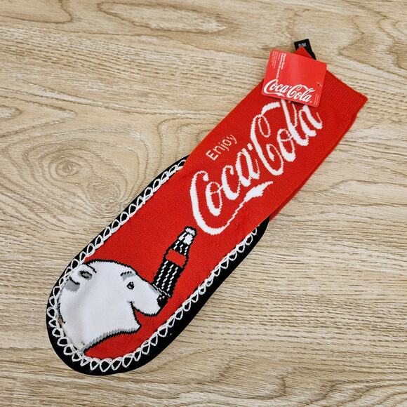 Coca Cola Polar Bear Warm Fuzzy Slipper Socks New Size Small Medium Red & Black - Picture 1 of 5